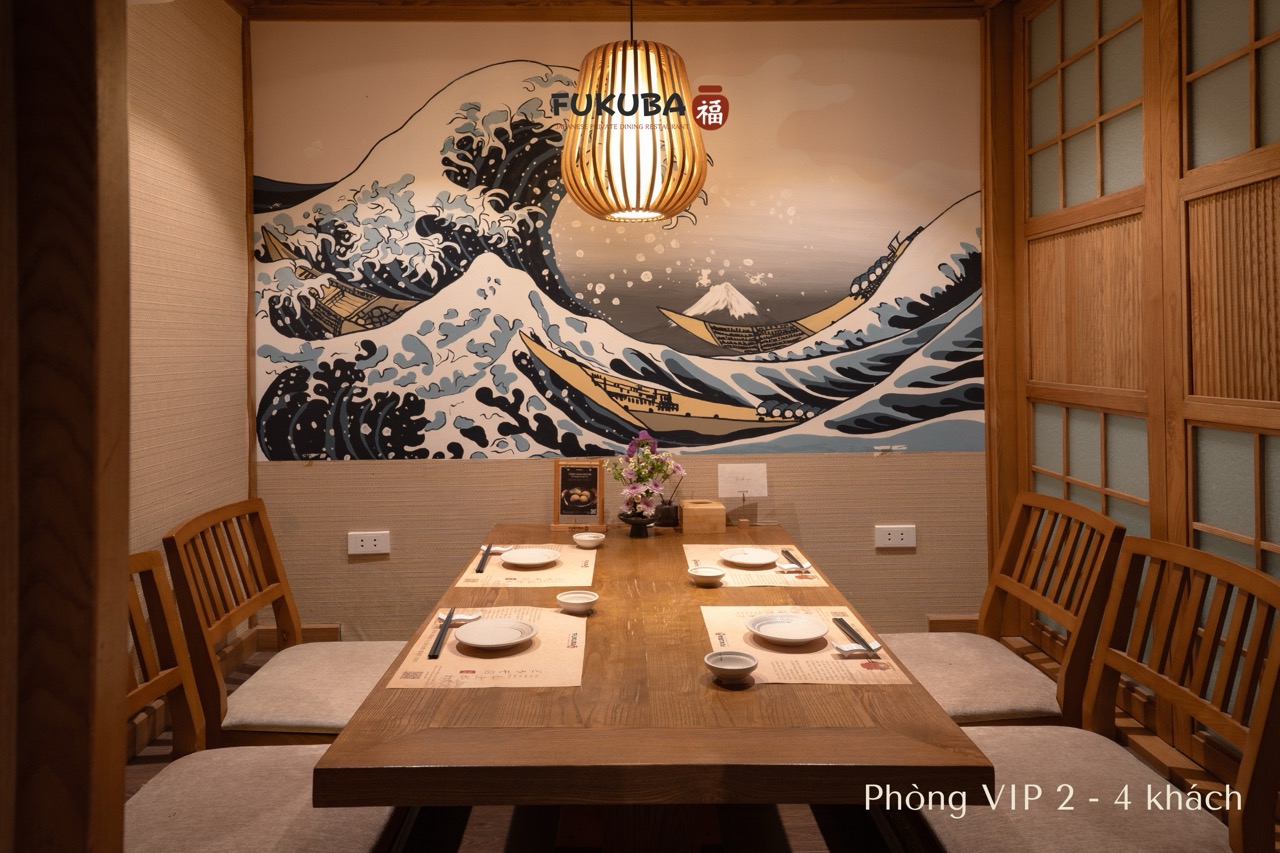 Phòng VIP 2-4 khách